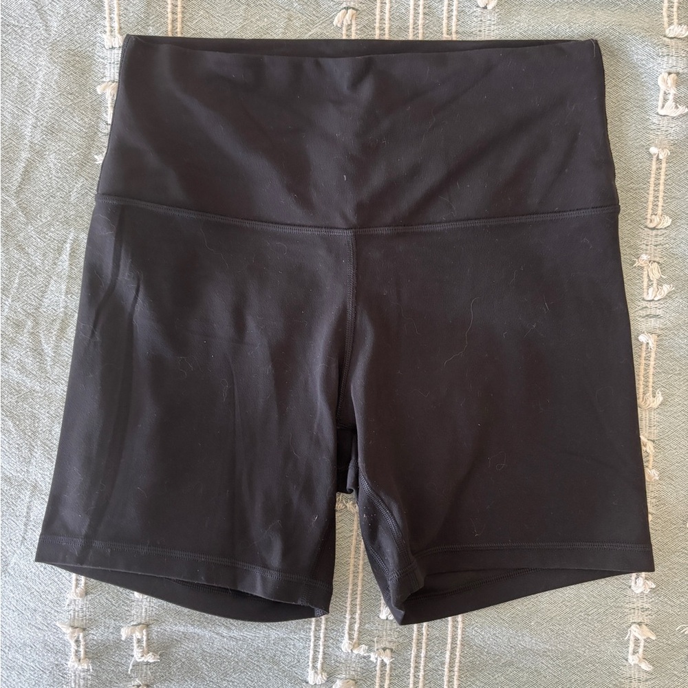 lululemon Align High Rise short 6”